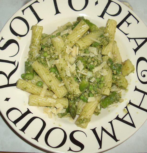 pasta with pesto